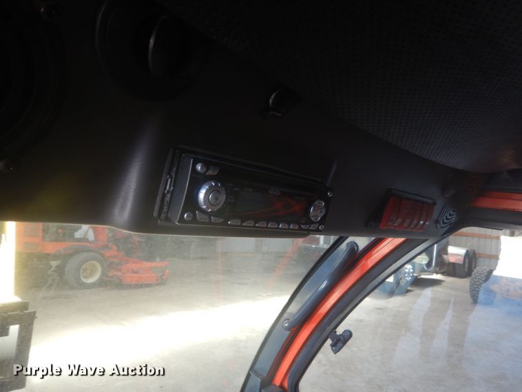 image for item HE9706 Kubota F2880  lawn mower