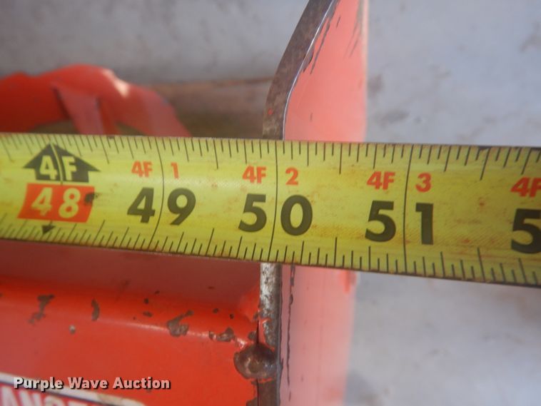 image for item HE9706 Kubota F2880  lawn mower