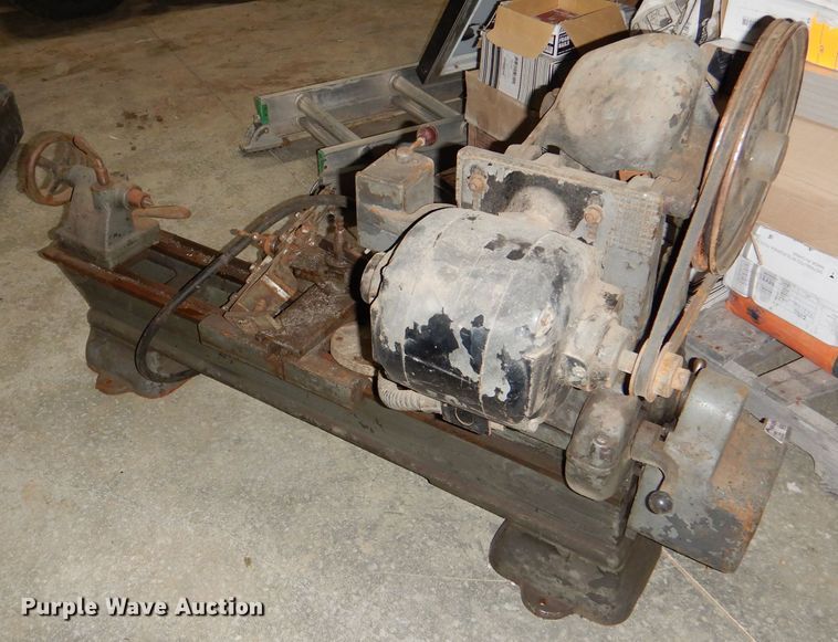 image for item HF9216 Sheldon quick change gear lathe