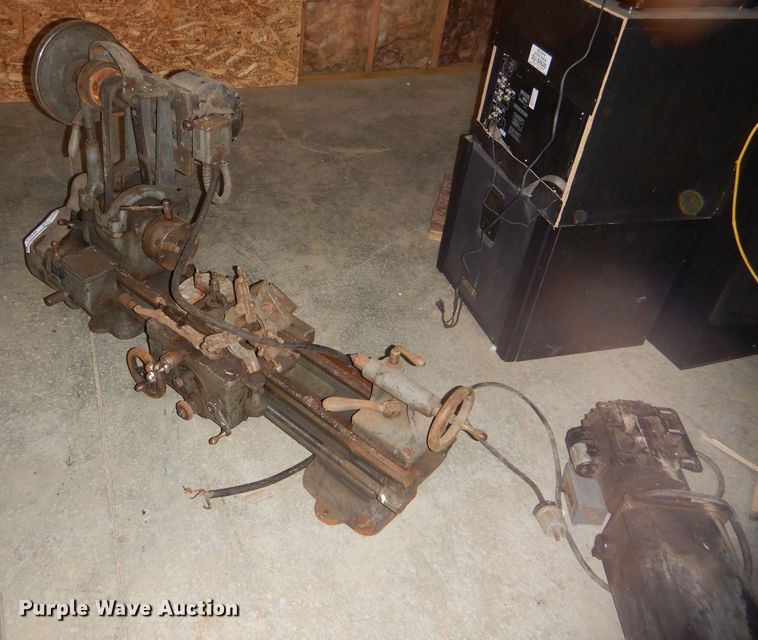 image for item HF9216 Sheldon quick change gear lathe