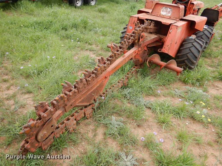 image for item HL9405 Ditch Witch R60  trencher
