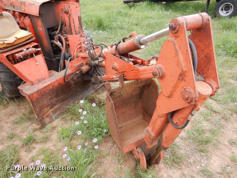 image for item HL9405 Ditch Witch R60  trencher