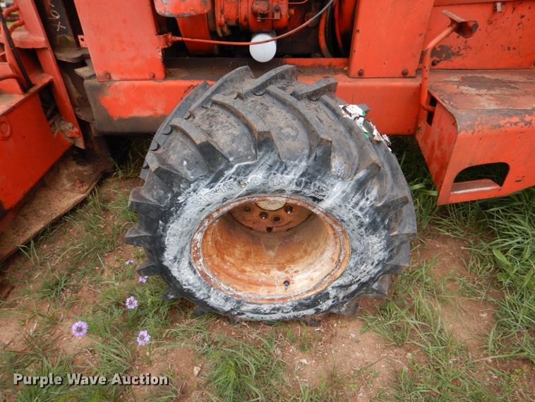 image for item HL9405 Ditch Witch R60  trencher