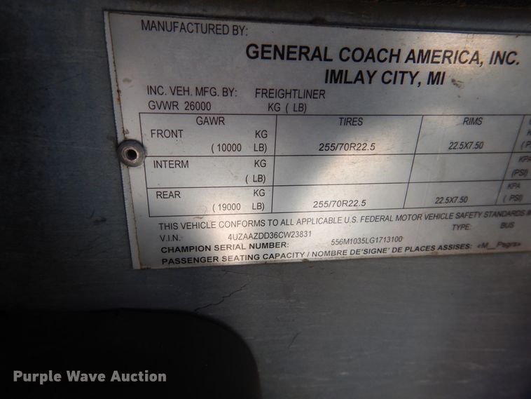 image for item HL9453 2006 Freightliner M1035  shuttle bus