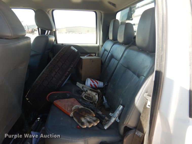 image for item HL9599 2015 Ford F550  flatbed truck