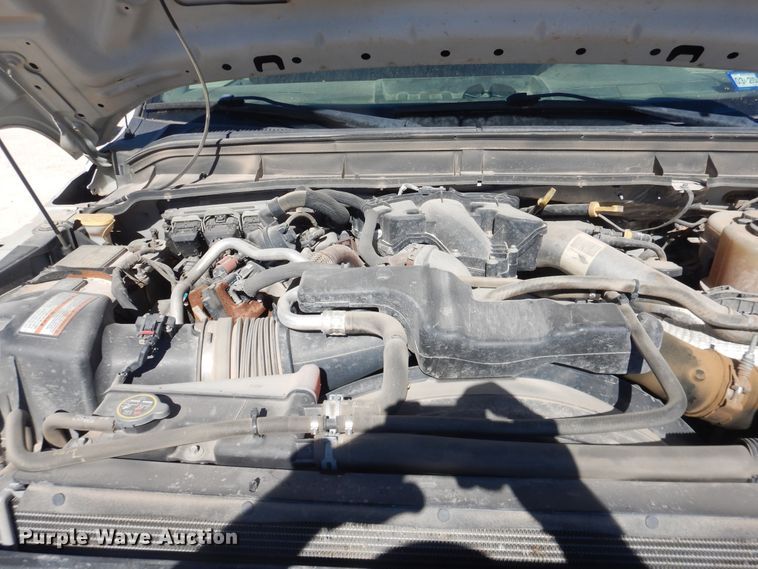 image for item HL9599 2015 Ford F550  flatbed truck