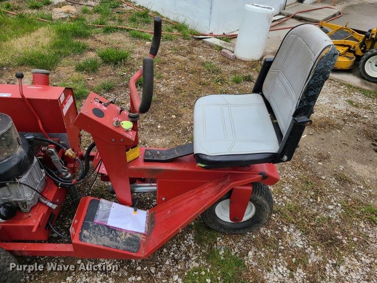 image for item HM9904 Ferris Pro Turn  ZTR lawn mower