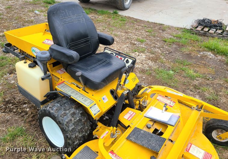 image for item HM9905 Walker MTSD  ZTR lawn mower