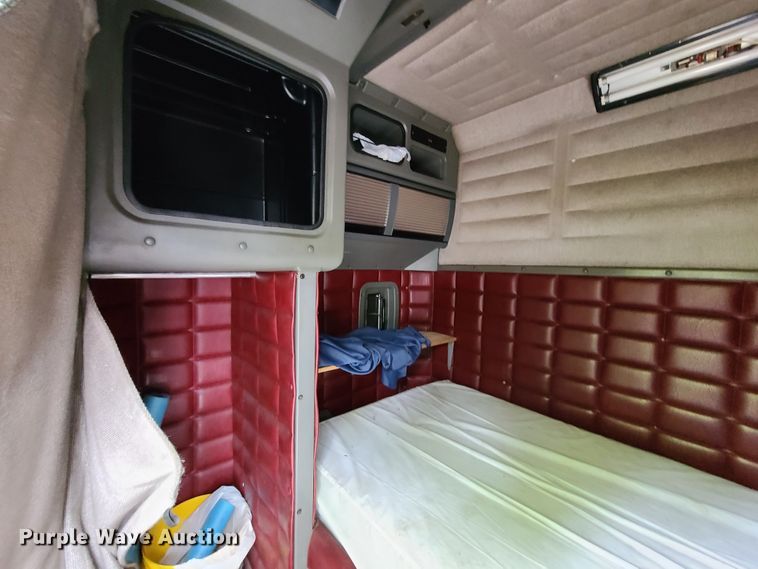 image for item HM9907 Unibilt 60" sleeper