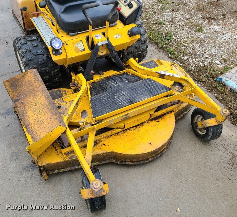 image for item HM9908 Walker MTSD  ZTR lawn mower