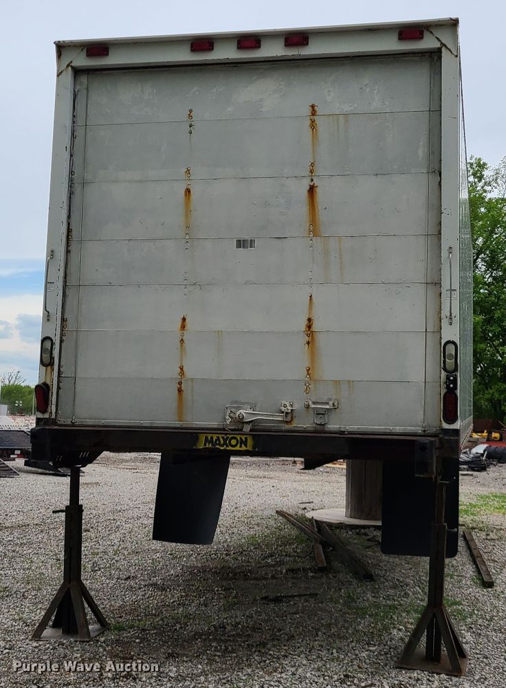 image for item HM9912 Box bed