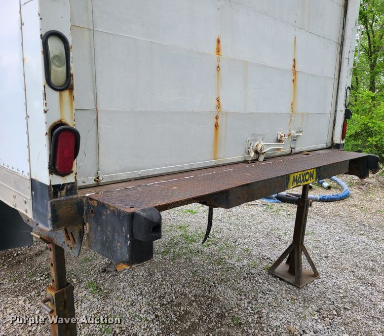 image for item HM9912 Box bed