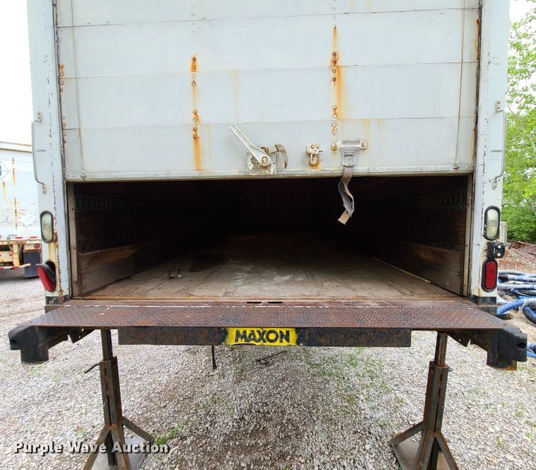 image for item HM9912 Box bed