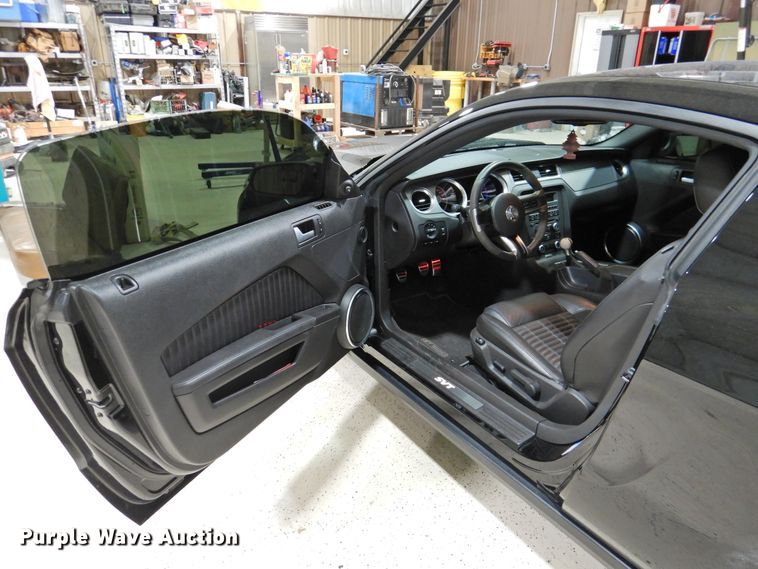 image for item HN9209 2010 Ford Shelby GT500