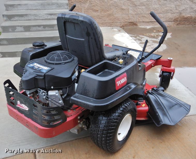 image for item HN9211 2013 Toro 74631  ZTR lawn mower