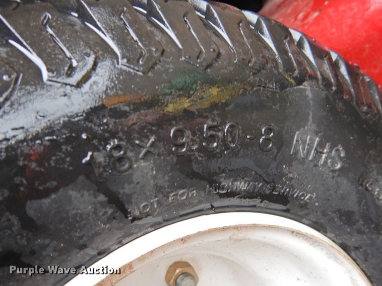 image for item HN9211 2013 Toro 74631  ZTR lawn mower