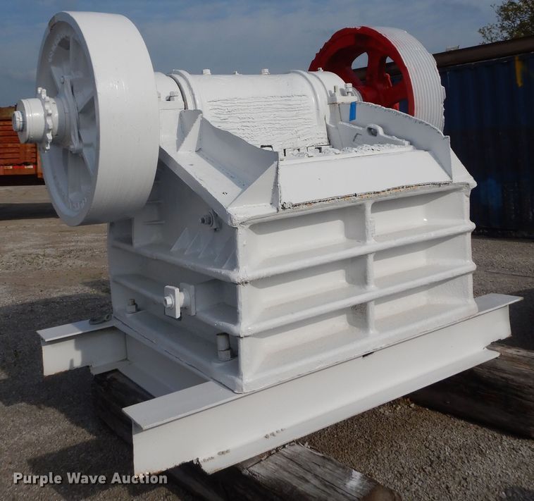 image for item HO9427 Cedarapids 1836 rock crusher