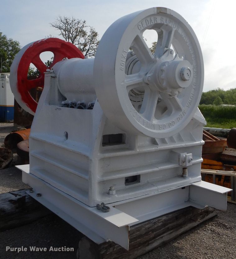 image for item HO9427 Cedarapids 1836 rock crusher