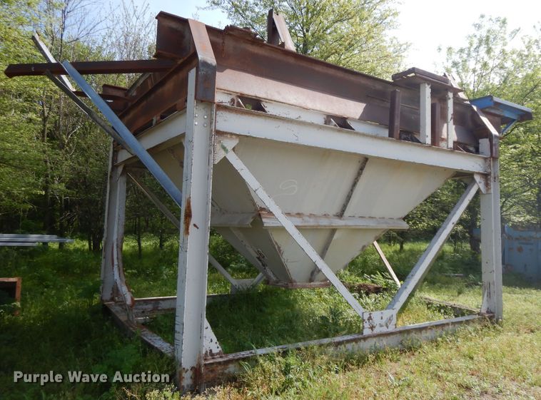 image for item HO9440 Simplicity 26616-LP140A-16  static screen