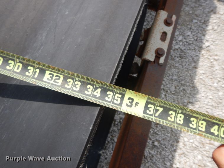 image for item HO9460 (2) steel conveyors