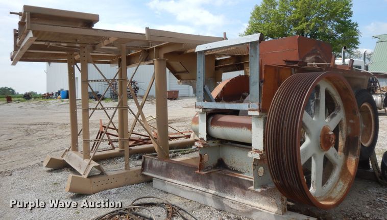 image for item HO9462 Cedarapids 4026 roll crusher