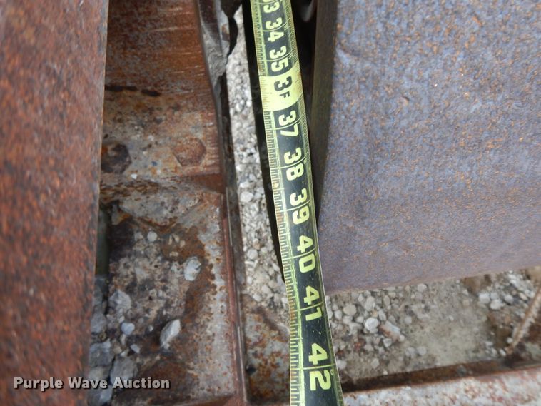 image for item HO9462 Cedarapids 4026 roll crusher