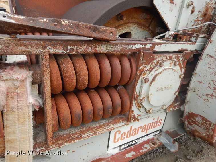 image for item HO9462 Cedarapids 4026 roll crusher