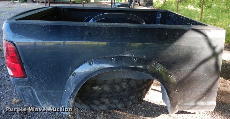 image for item HO9470 2018 Dodge pickup truck bed