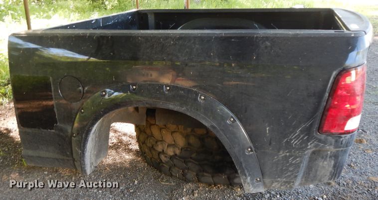 image for item HO9470 2018 Dodge pickup truck bed