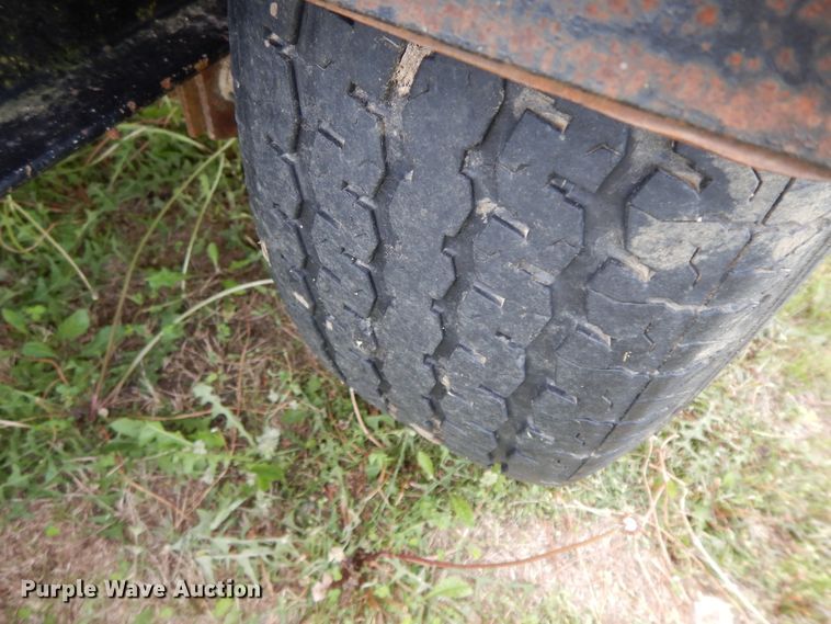 image for item HO9477 Shopbuilt  utility trailer