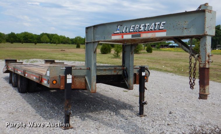 image for item HT9259 2005 Interstate Trailers G20DT  equipment trailer