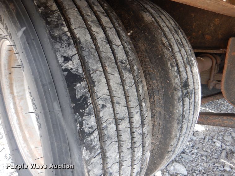 image for item HT9259 2005 Interstate Trailers G20DT  equipment trailer