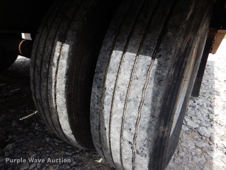 image for item HT9259 2005 Interstate Trailers G20DT  equipment trailer