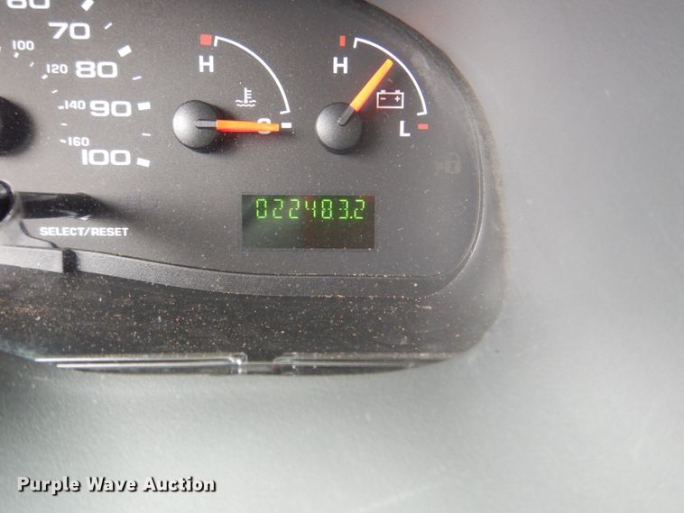 image for item HT9261 2007 Ford Econoline E450  shuttle bus