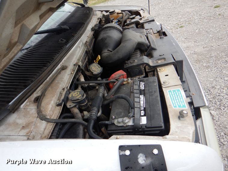 image for item HT9261 2007 Ford Econoline E450  shuttle bus