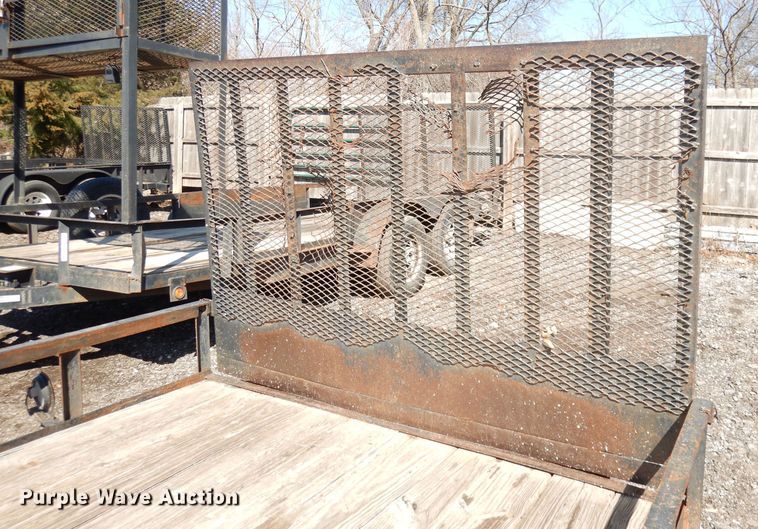 image for item HU9150 2002 Eagle utility trailer