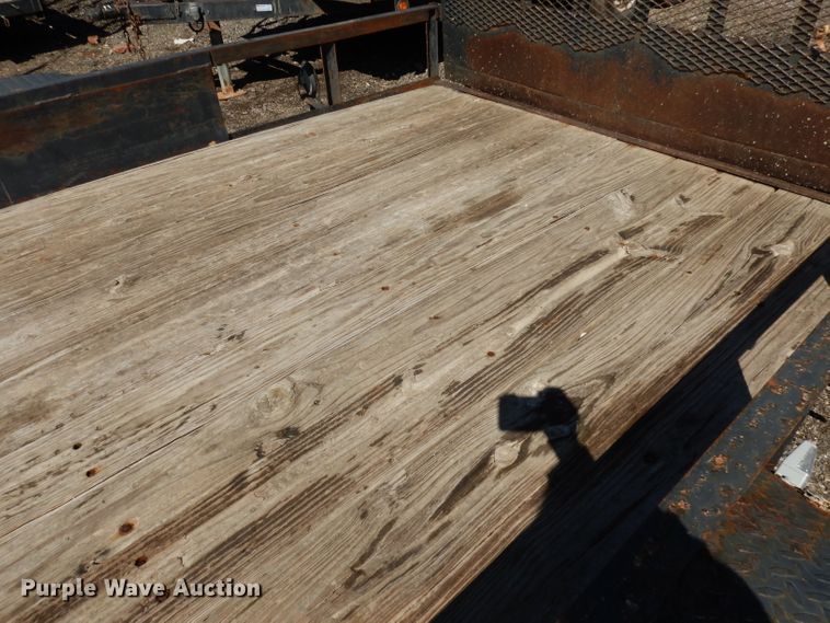 image for item HU9150 2002 Eagle utility trailer