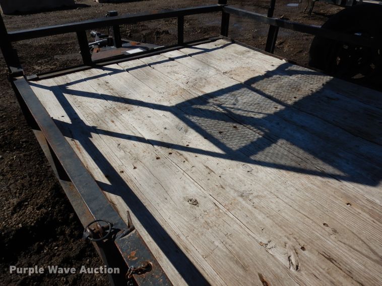 image for item HU9150 2002 Eagle utility trailer