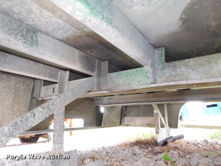 image for item HX9300 Mechanics utility bed