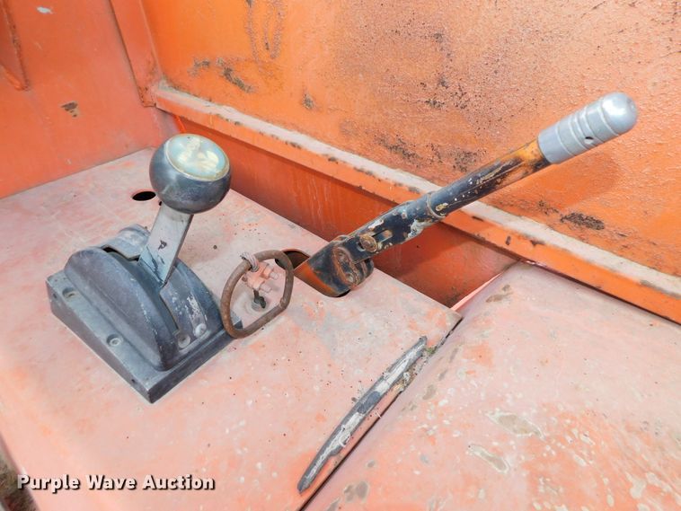 image for item HX9303 Clark CTA-50E  tug