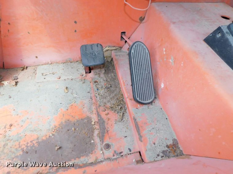 image for item HX9303 Clark CTA-50E  tug