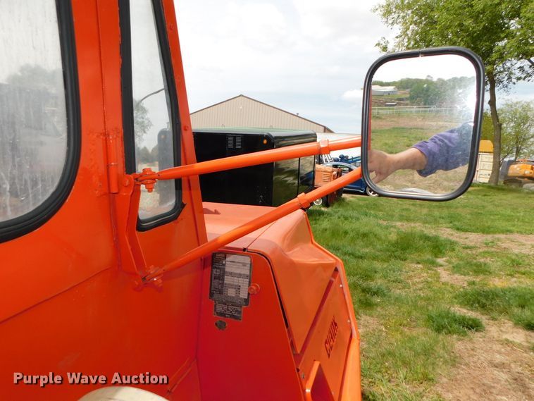 image for item HX9303 Clark CTA-50E  tug