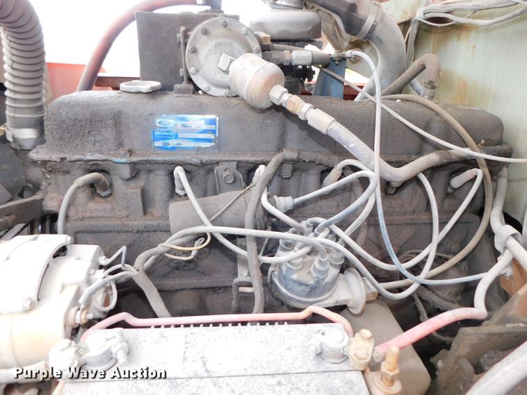 image for item HX9303 Clark CTA-50E  tug