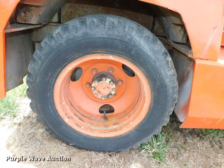 image for item HX9303 Clark CTA-50E  tug