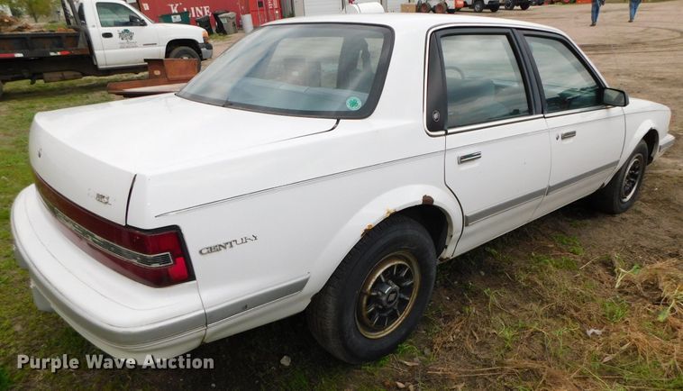 image for item HX9318 1994 Buick Century Special