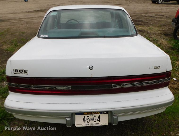 image for item HX9318 1994 Buick Century Special