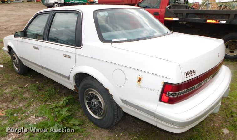 image for item HX9318 1994 Buick Century Special