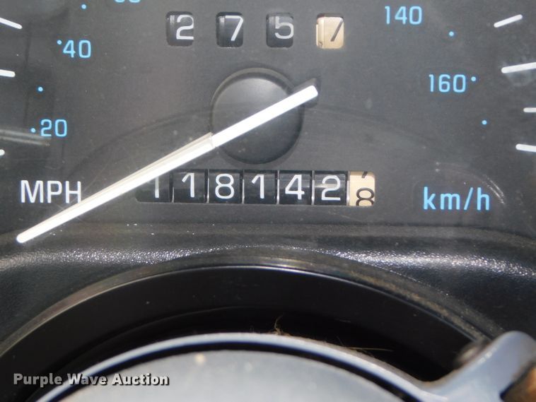 image for item HX9318 1994 Buick Century Special