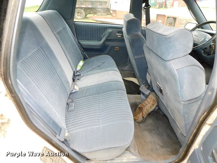 image for item HX9318 1994 Buick Century Special