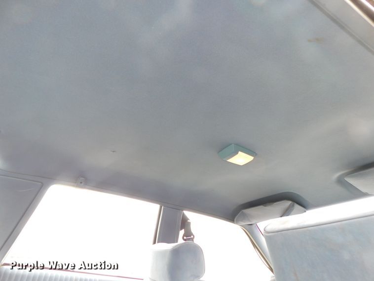 image for item HX9318 1994 Buick Century Special